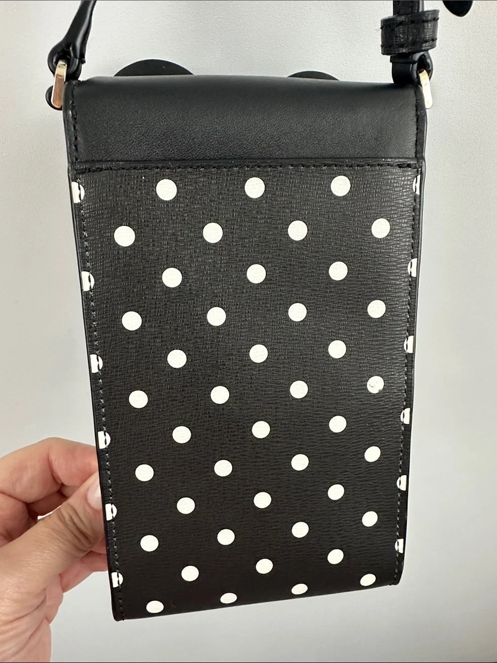 Disney x Kate Spade K4830 Minnie Mouse North South Flap Phone Crossbody